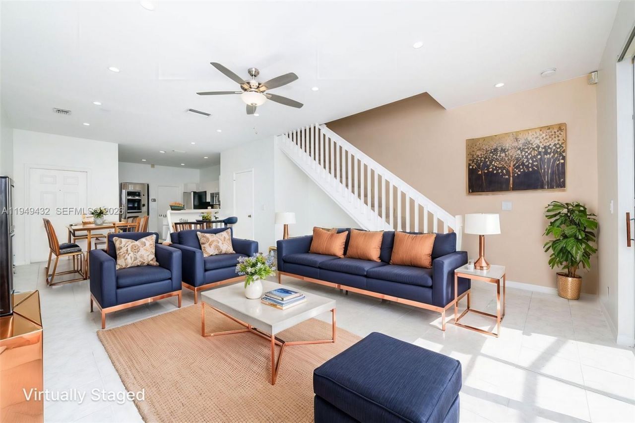 1911 Madeira Dr, Unit 1911, Weston, FL 33327 Photo