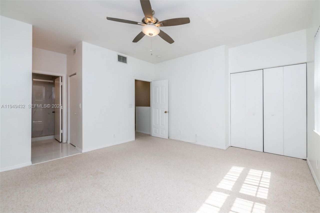 1911 Madeira Dr, Unit 1911, Weston, FL 33327 Photo