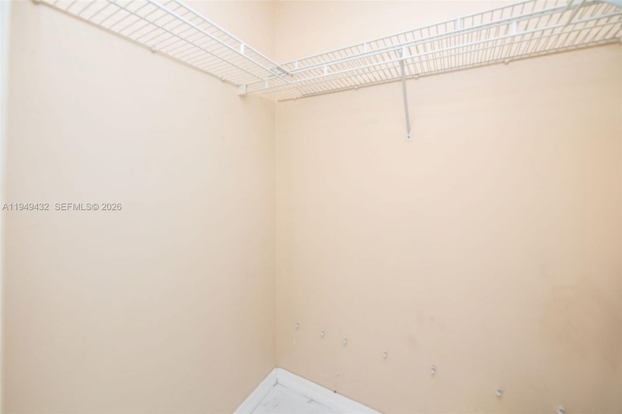 1911 Madeira Dr, Unit 1911, Weston, FL 33327 Photo