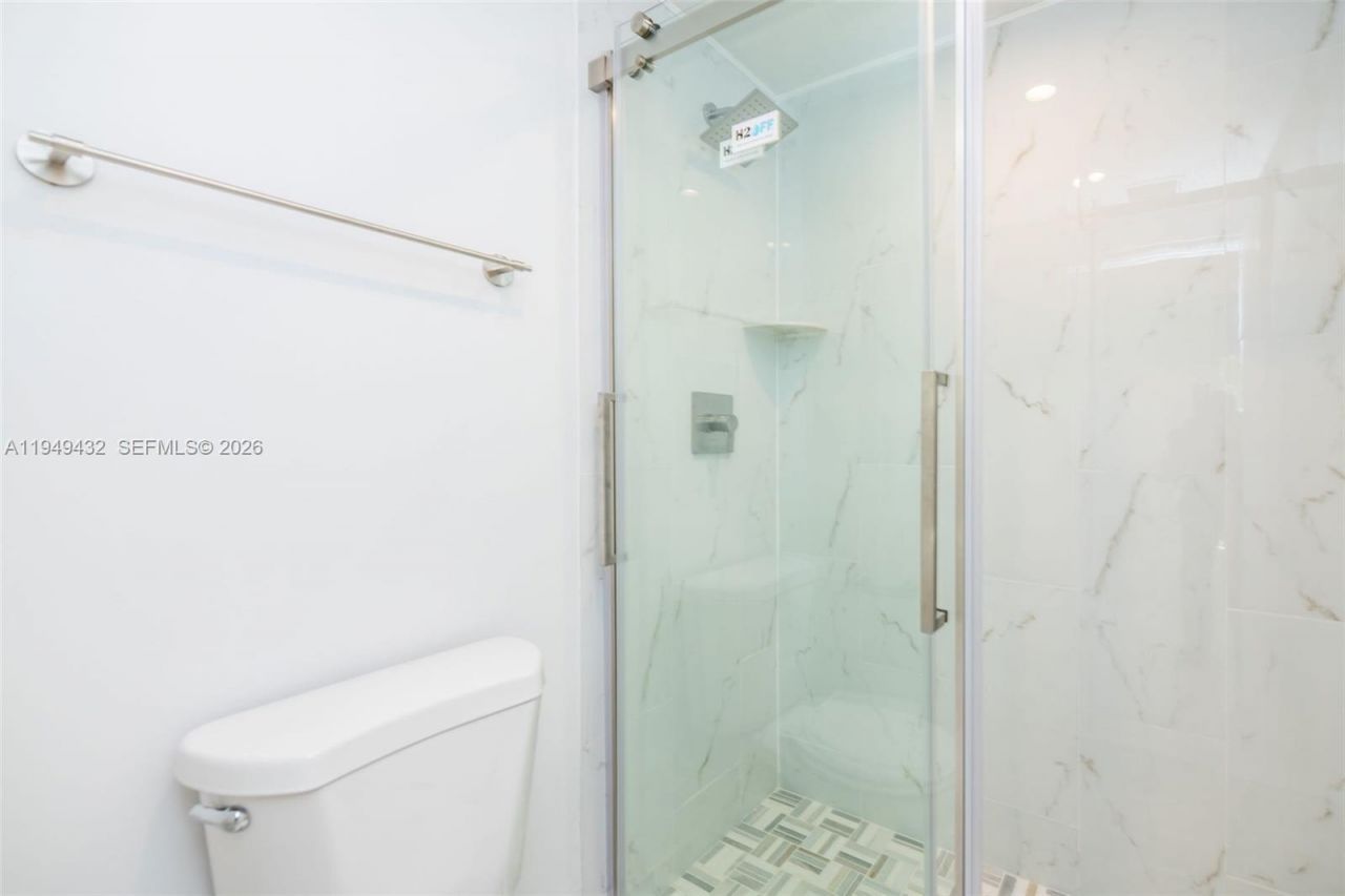 1911 Madeira Dr, Unit 1911, Weston, FL 33327 Photo