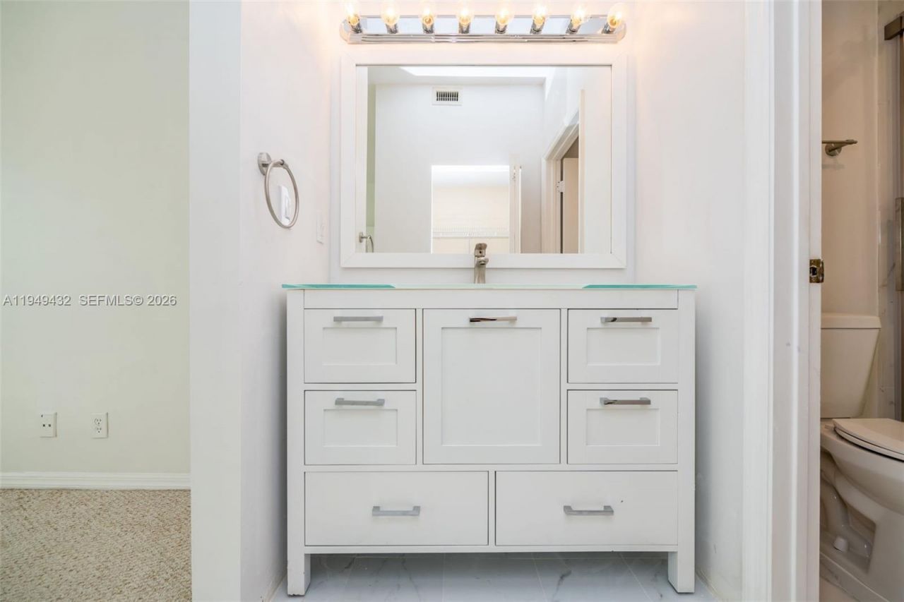 1911 Madeira Dr, Unit 1911, Weston, FL 33327 Photo