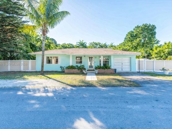 2320 Funston St, Hollywood, FL 33020
