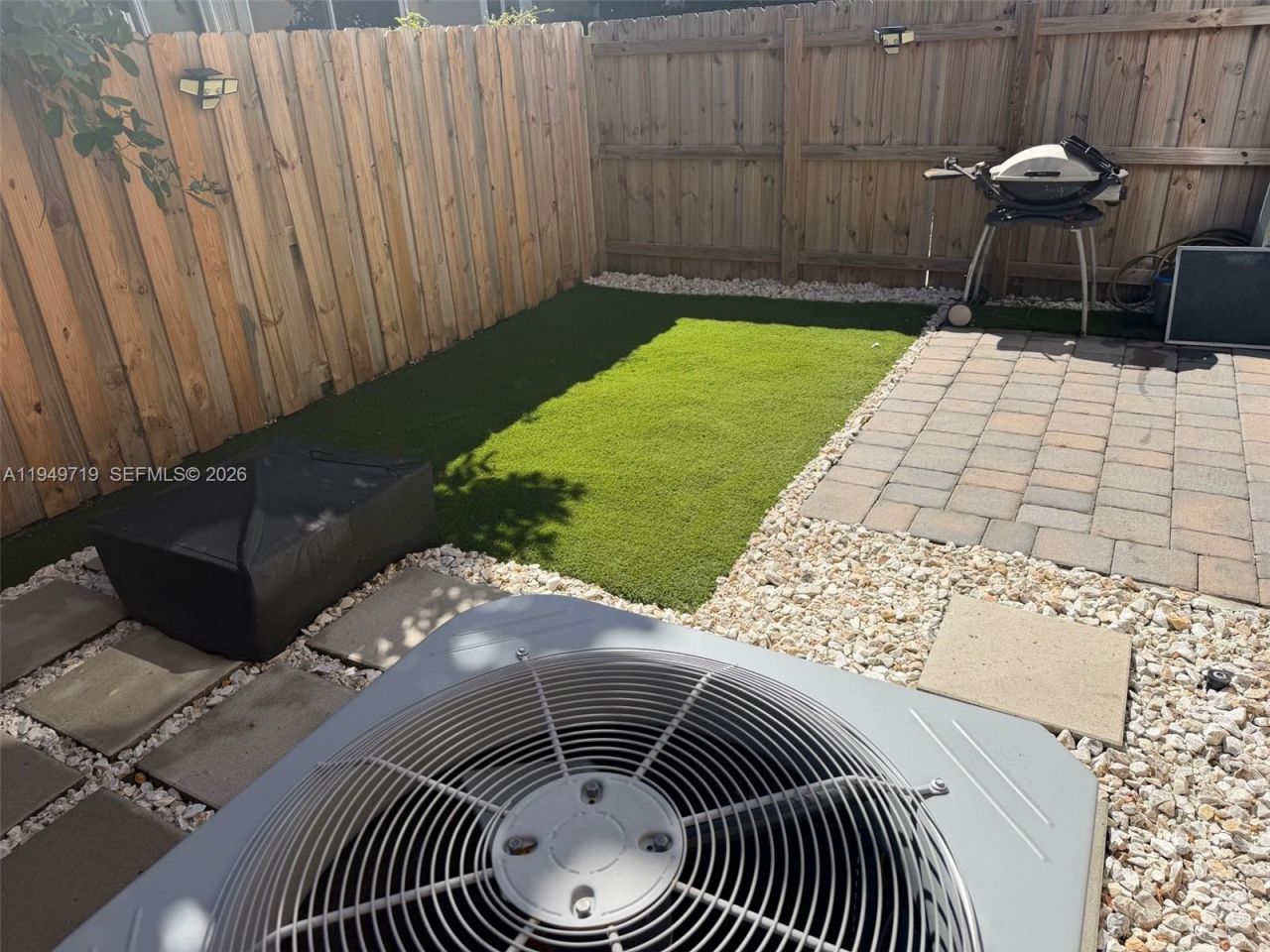 2432 SE 10th Ct, Homestead, FL 33035 Photo