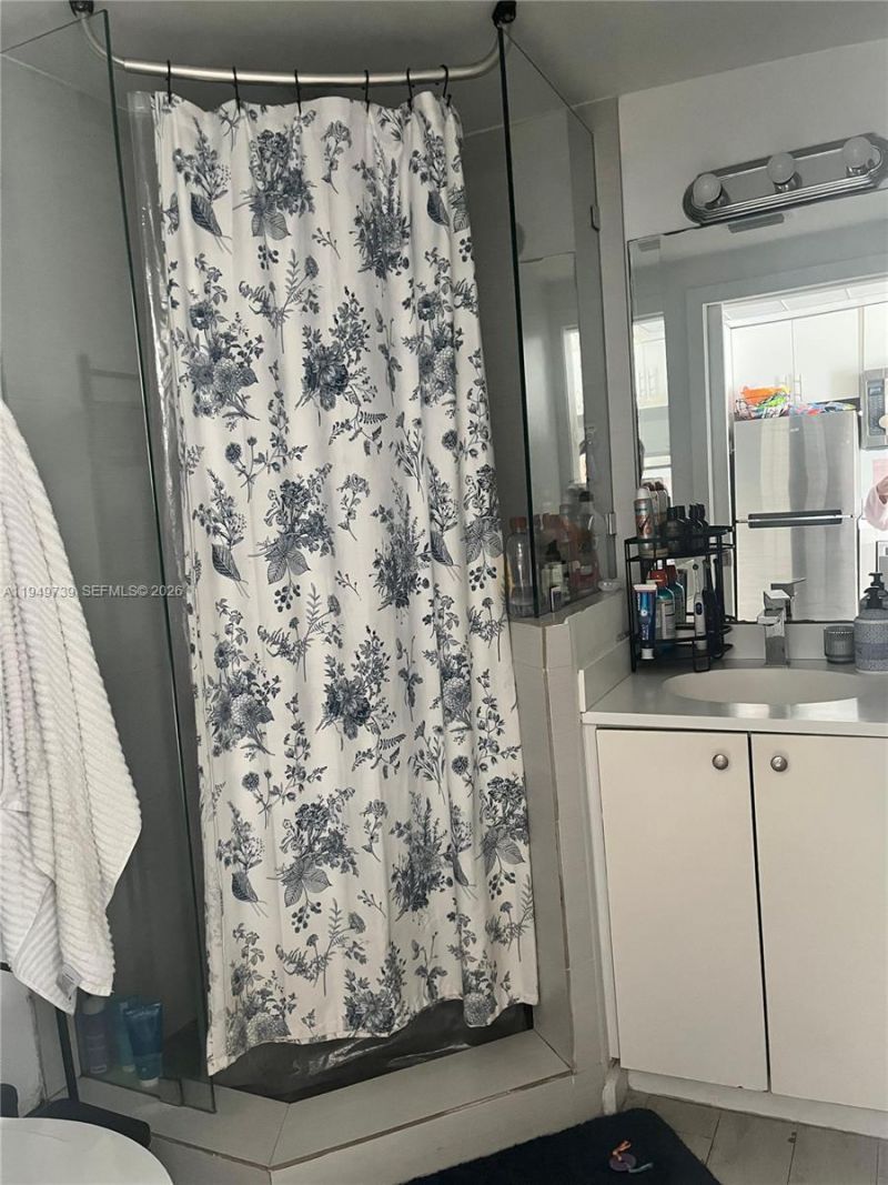 1601 Meridian Ave, Unit 203, Miami Beach, FL 33139 Photo