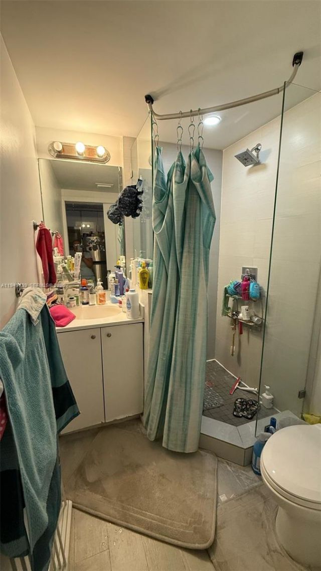 1601 Meridian Ave, Unit 203, Miami Beach, FL 33139 Photo