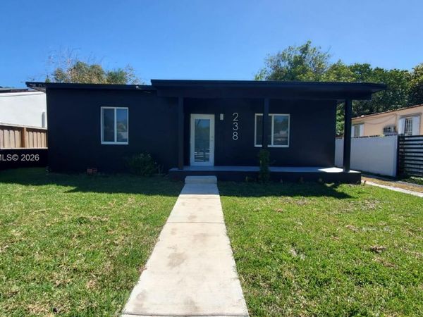 238 NW 45th St, Miami, FL 33127