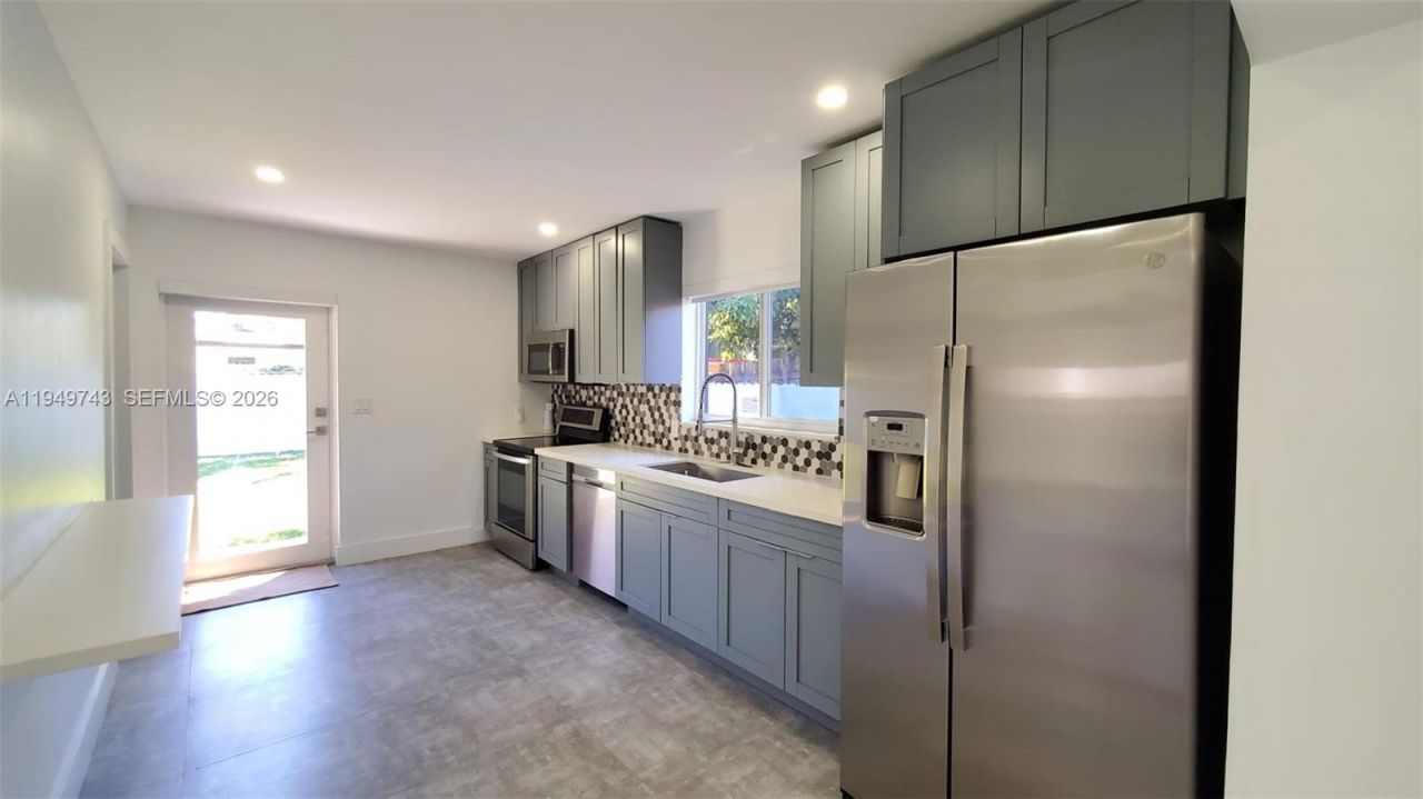 238 NW 45th St, Miami, FL 33127 Photo