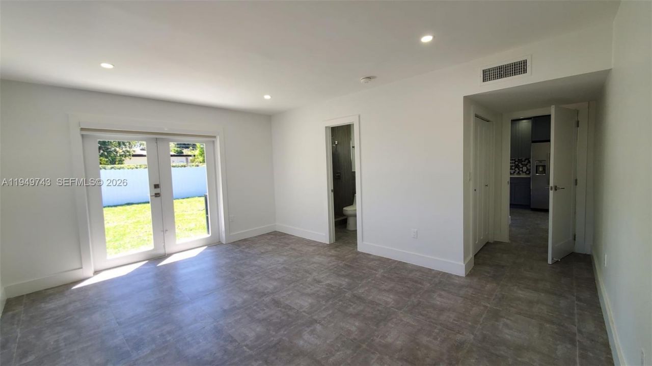 238 NW 45th St, Miami, FL 33127 Photo