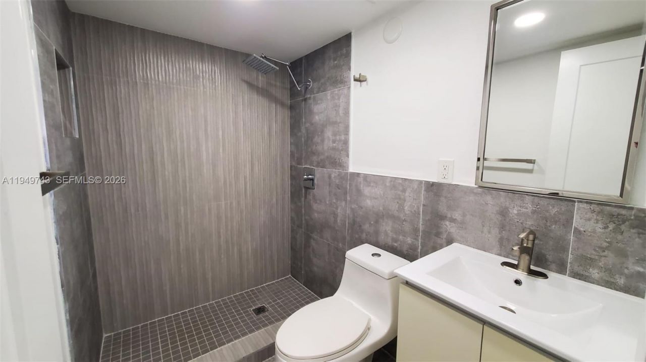 238 NW 45th St, Miami, FL 33127 Photo