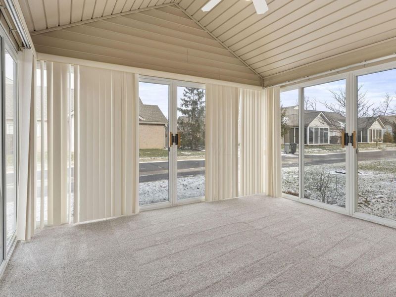 1308 Amberlea Drive W, Unit 11, Columbus, OH 43230 Photo 27