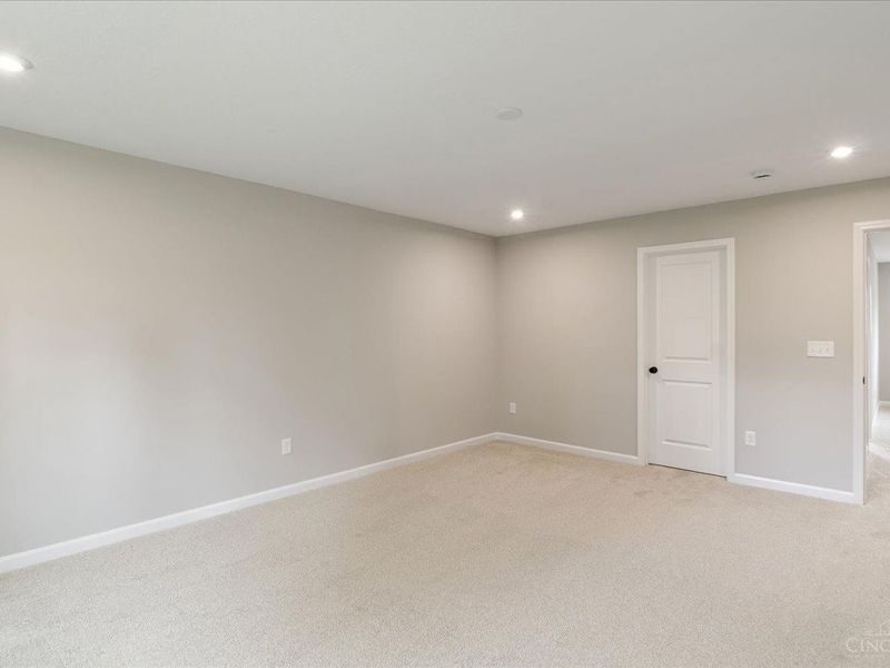 1204 Buxton Oaks Drive, Union Twp, OH 45102 Photo 16