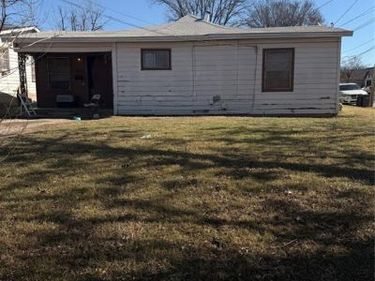 2819 Village Creek Road, Fort Worth, TX 76105