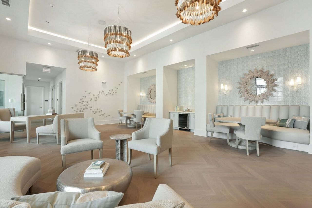 331 Pickwick Dr. Photo 39