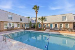 706 S 28th Ave. S photo 4