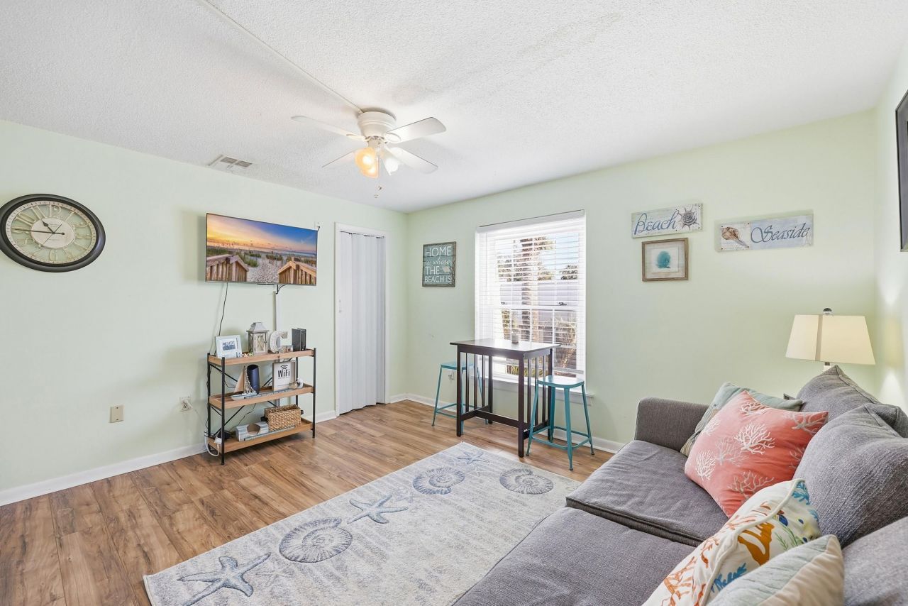 706 S 28th Ave. S Photo 8