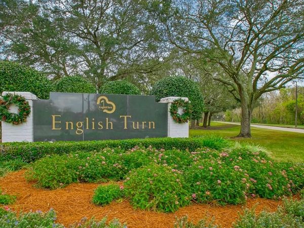 1 EAGLE POINT Lane, New Orleans, LA 70131