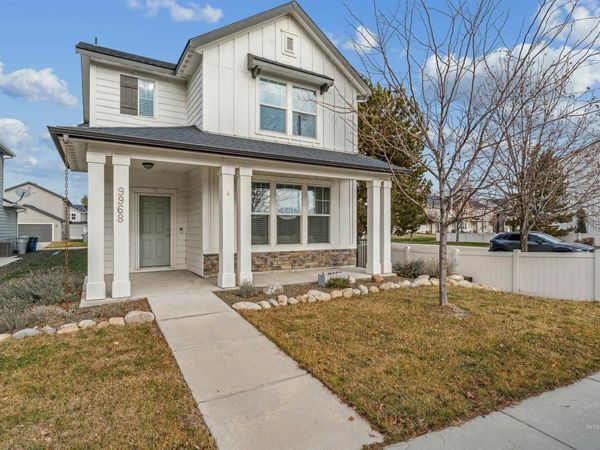 9968 W Smoke Ranch Drive, Boise, ID 83709