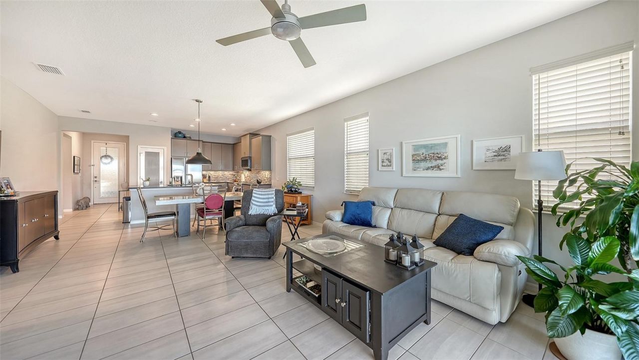 3115 Trustee Avenue, Sarasota, FL 34243 Photo