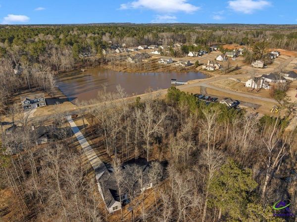 128 Piedmont Lake Drive, Gray, GA 31032