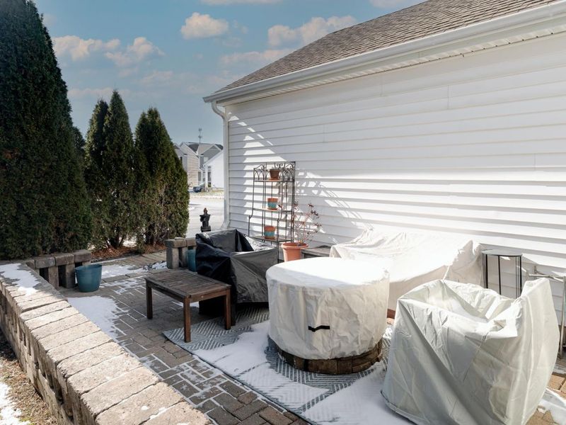 145 Feathertip Lane, Lewis Center, OH 43035 Photo 11