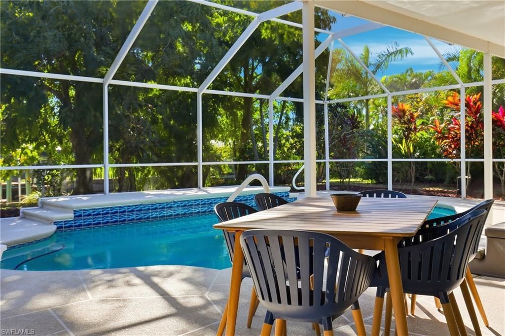 1432 Windsor Ct, Cape Coral, FL 33904 Photo