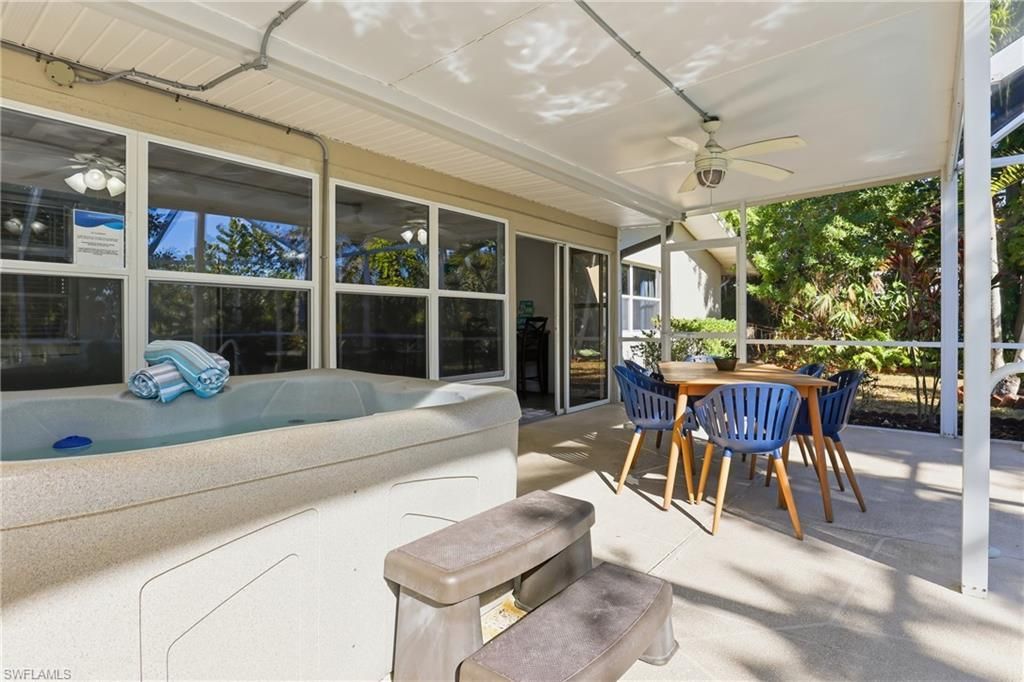 1432 Windsor Ct, Cape Coral, FL 33904 Photo