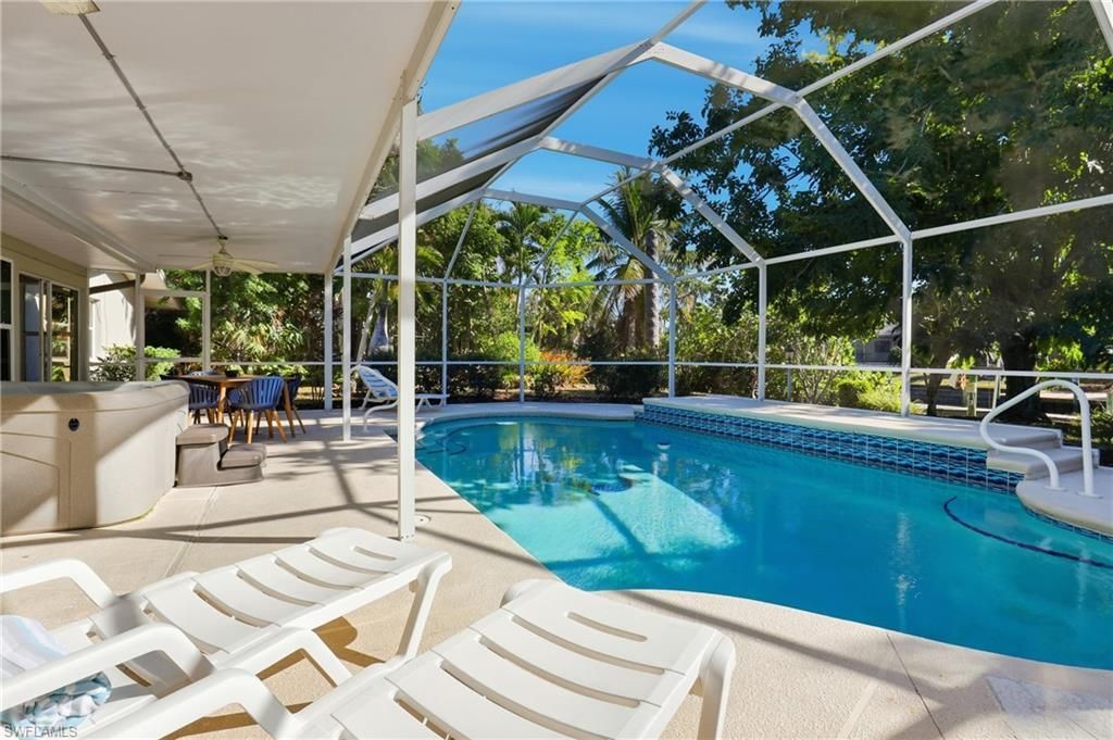 1432 Windsor Ct, Cape Coral, FL 33904 Photo