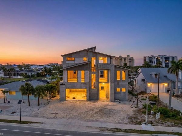 8351 Estero BLVD, FORT MYERS BEACH, FL 33931