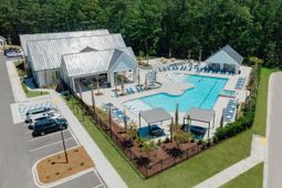 331 Pickwick Dr. photo 4