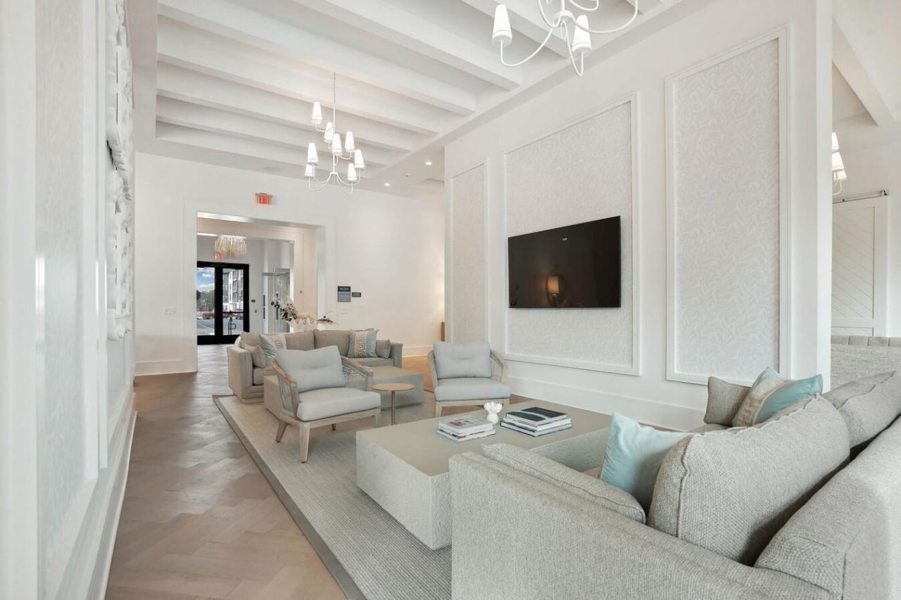 331 Pickwick Dr. Photo 38