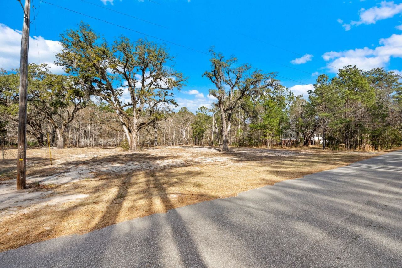 1716 Gray Oaks Dr. Photo 21