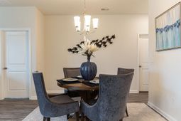 3005 Waterfall Way photo 4