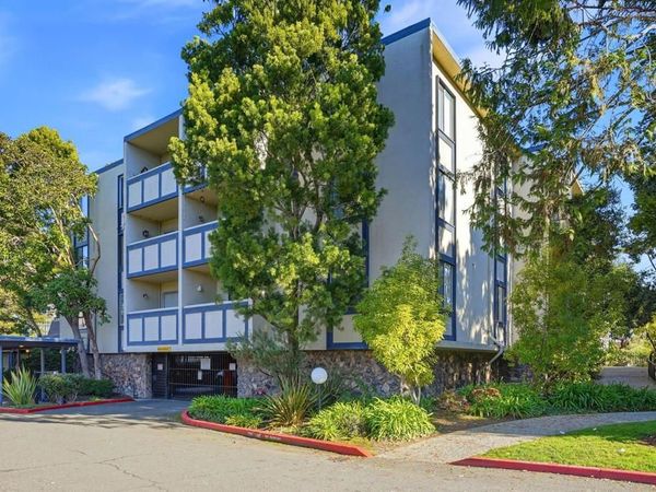 955 955 Shorepoint Ct, Unit 110, Alameda, CA 94501