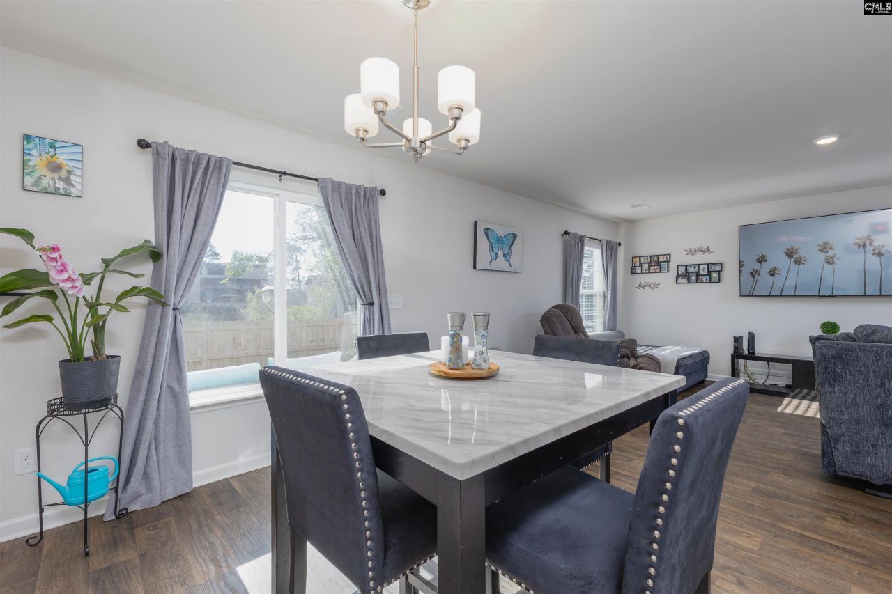 326 Community Drive Photo 8