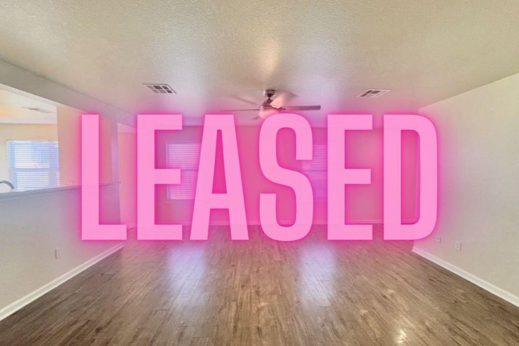 110 Comal Cv, Elgin, TX 78621 Main Photo