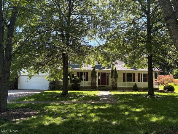 209 Maple Avenue, St Clairsville, OH 43950