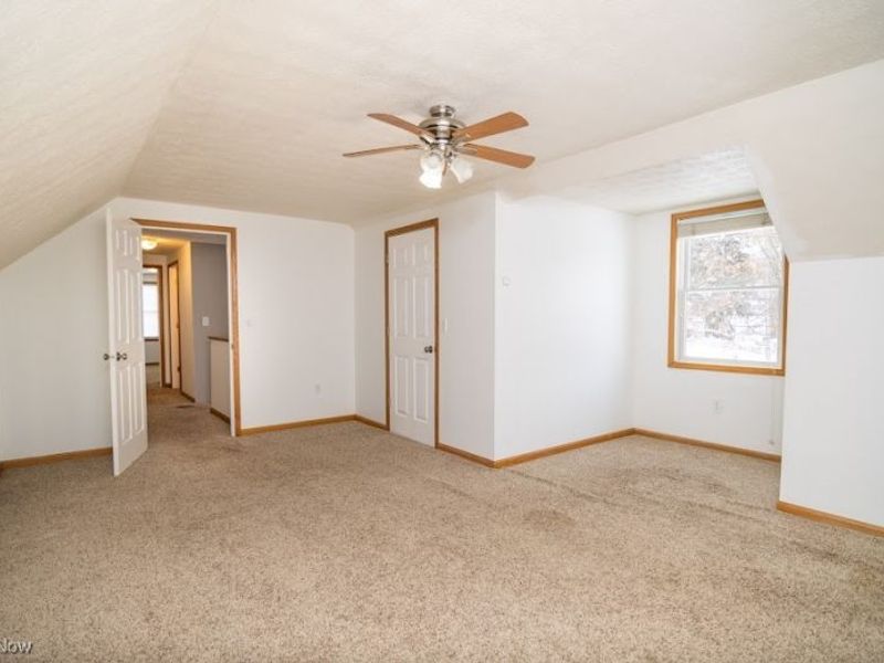 209 Maple Avenue, Saint Clairsville, OH 43950 Photo 32