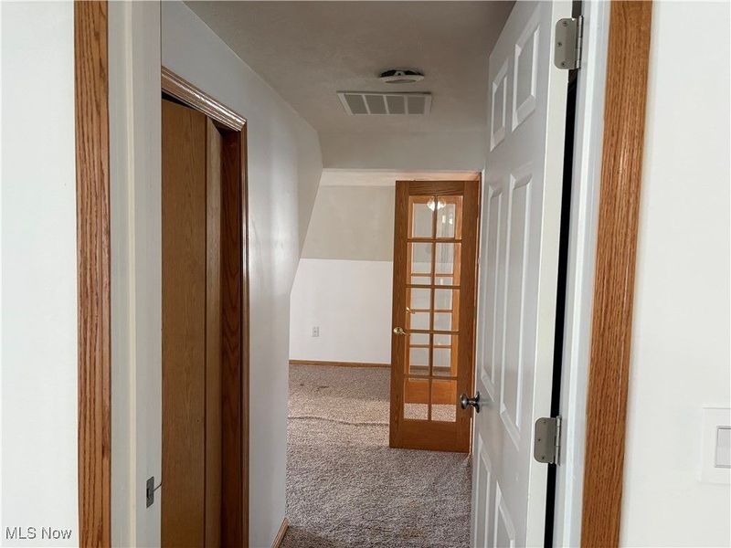 209 Maple Avenue, Saint Clairsville, OH 43950 Photo 36