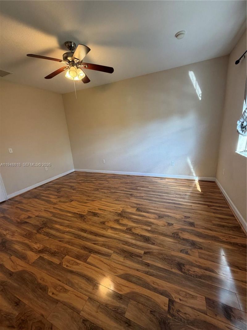 20715 NE 10th Ct, Unit 20715, Miami, FL 33179 Photo