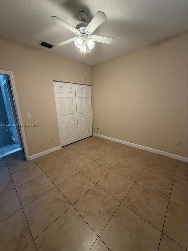 20715 NE 10th Ct, Unit 20715, Miami, FL 33179 Photo