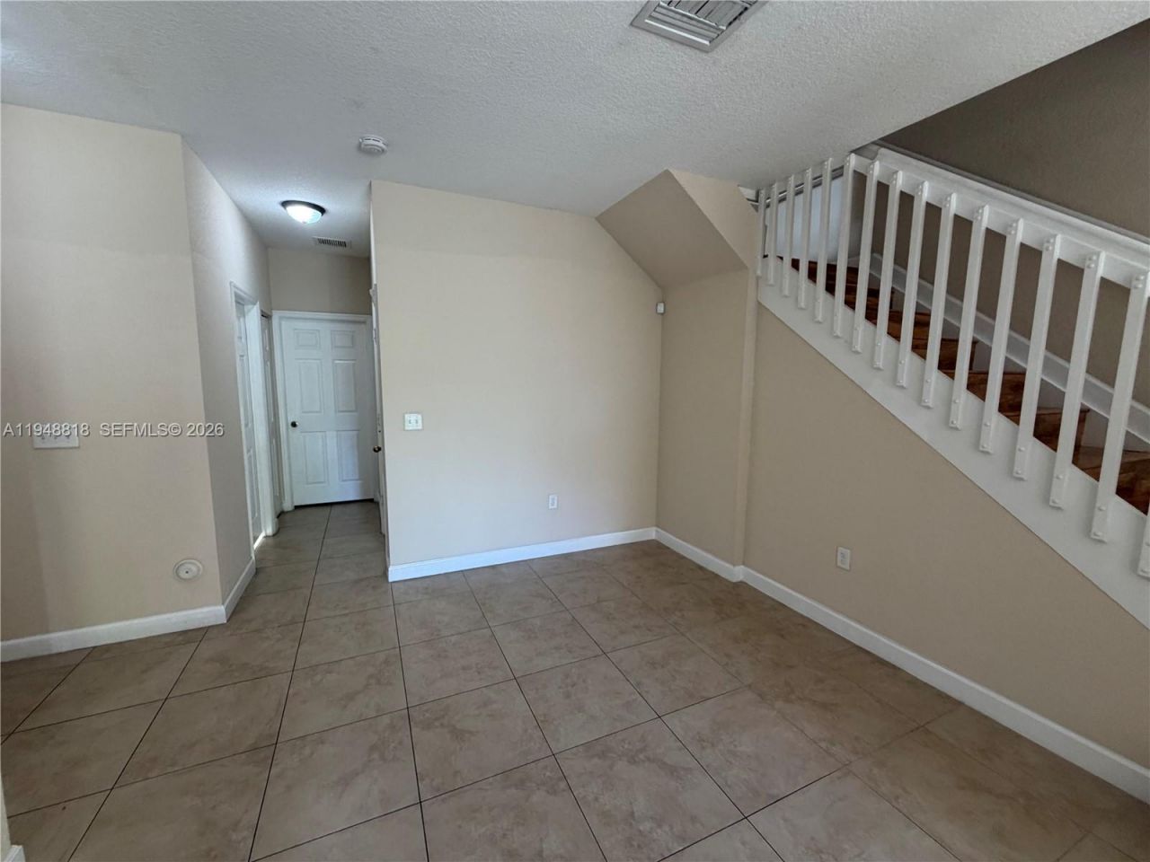 20715 NE 10th Ct, Unit 20715, Miami, FL 33179 Photo