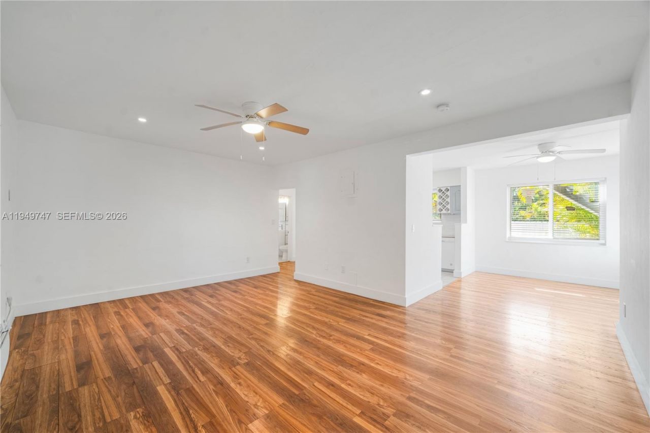 630 79th St , Miami Beach, FL 33141 Photo