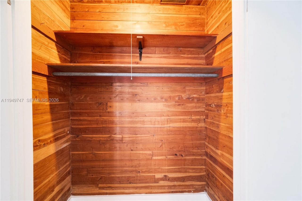 630 79th St , Miami Beach, FL 33141 Photo