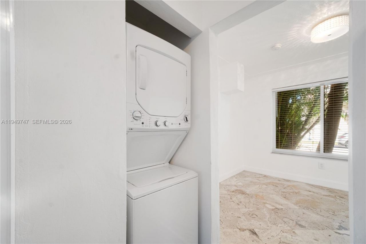 630 79th St , Miami Beach, FL 33141 Photo