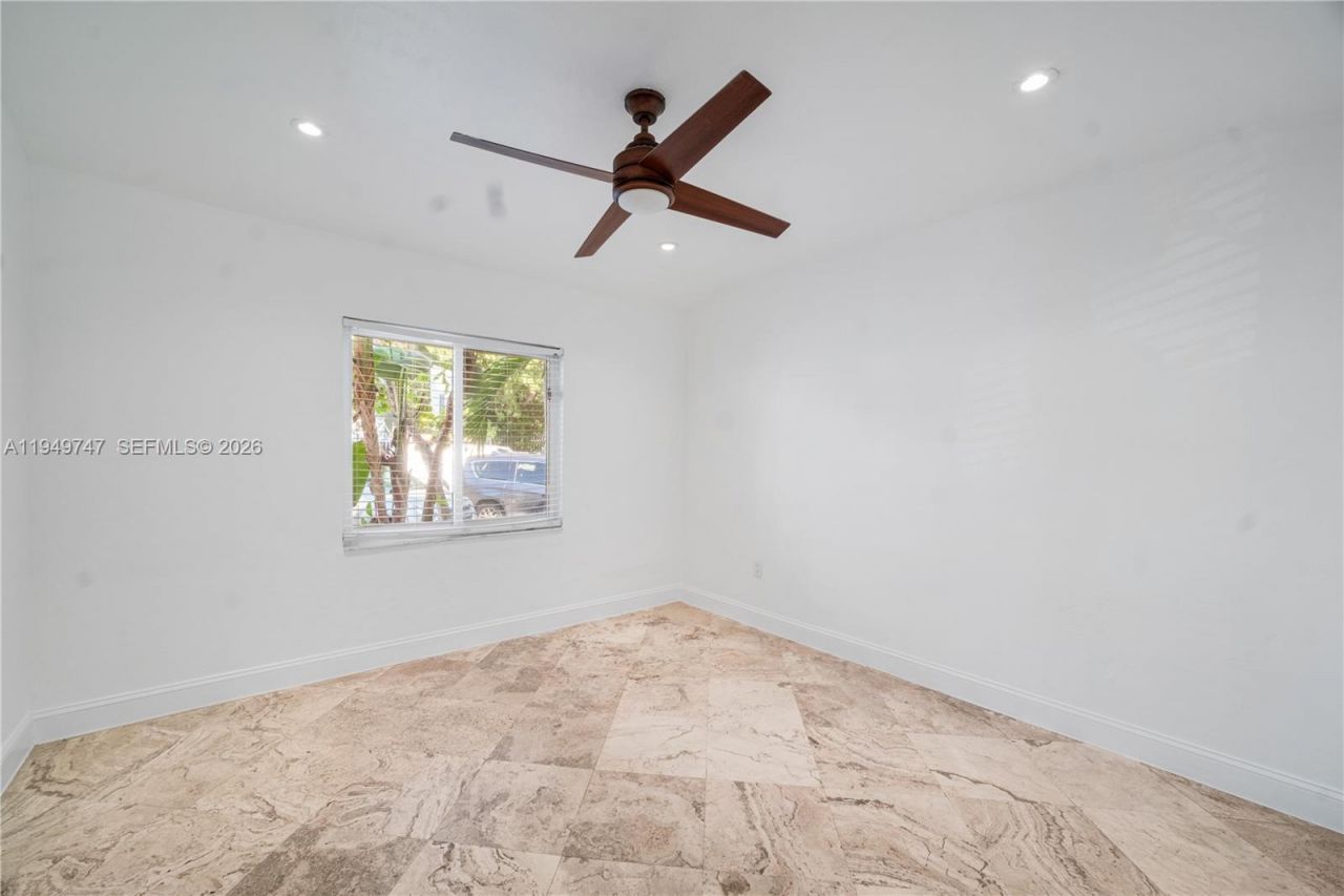 630 79th St , Miami Beach, FL 33141 Photo