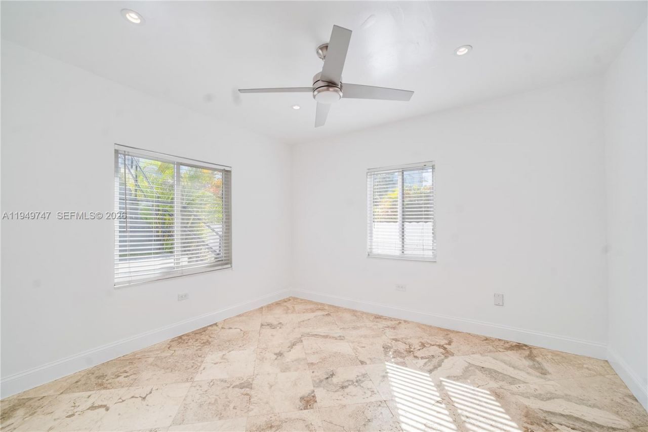 630 79th St , Miami Beach, FL 33141 Photo