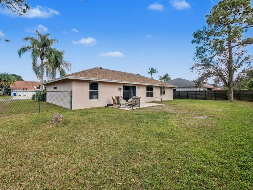 249 Monterey Way, Royal Palm Beach, FL 33411 Photo