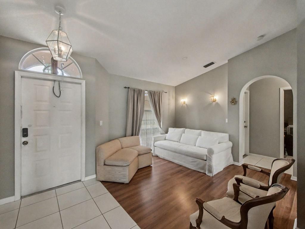 249 Monterey Way, Royal Palm Beach, FL 33411 Photo