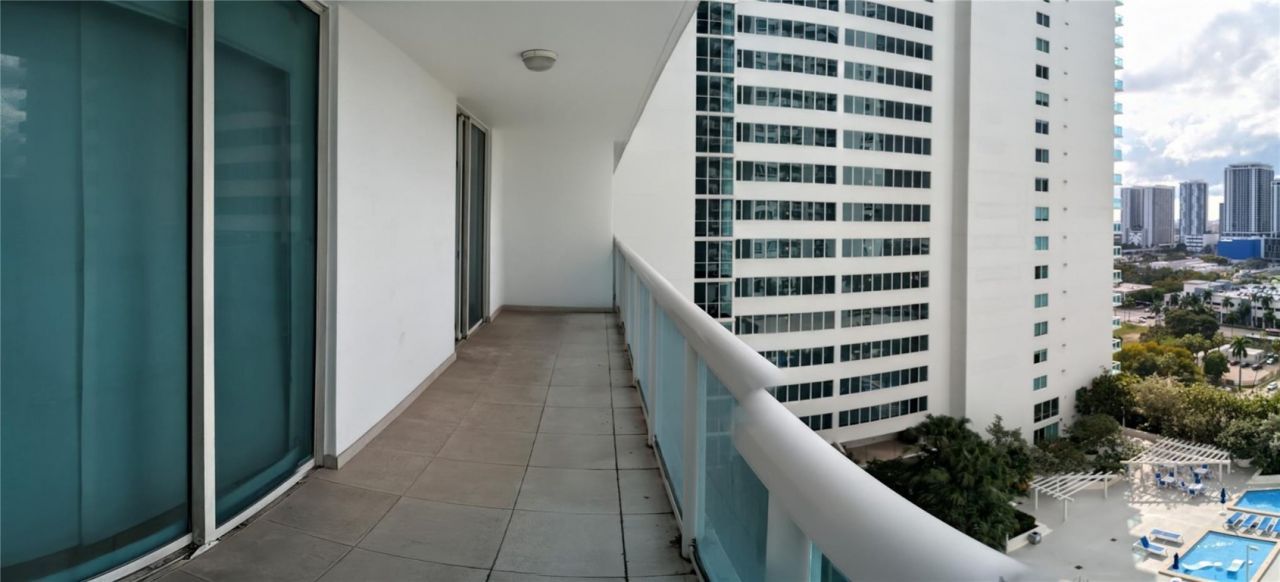 1800 N Bayshore Drive, Unit 1908, Miami, FL 33132 Photo
