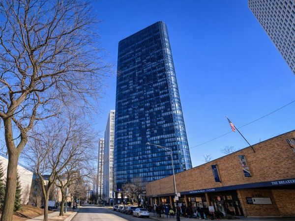 5415 N Sheridan Road, Unit 4502, Chicago, IL 60640